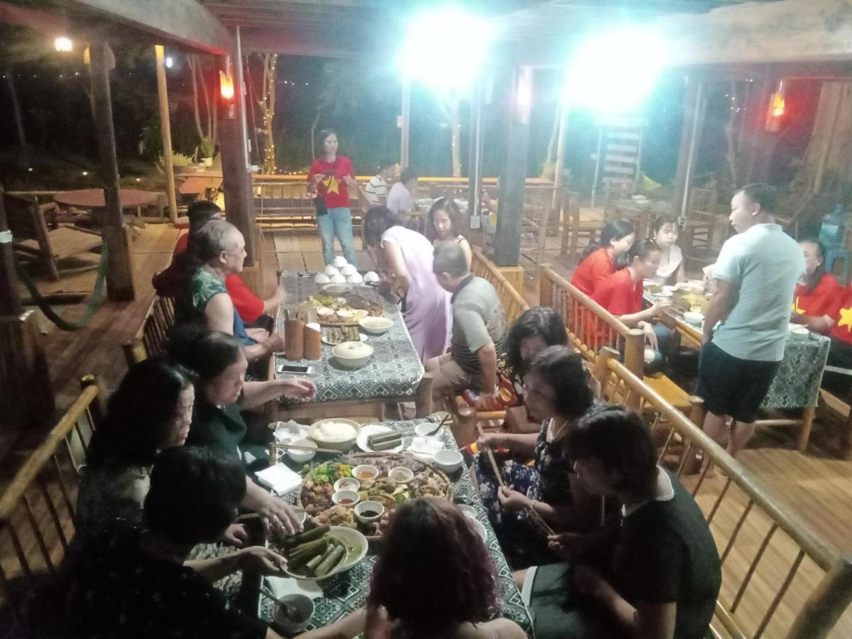 Truong Huy Homestay ماي تشاو المظهر الخارجي الصورة
